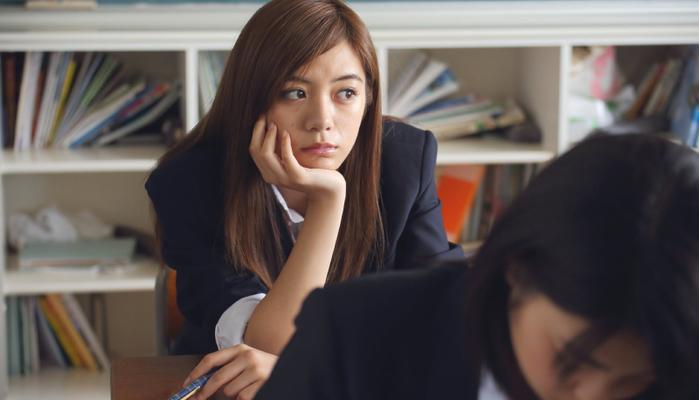 Bocciare per la condotta? "E' stupido, togliete il voto per il comportamento": uno studente dice la sua