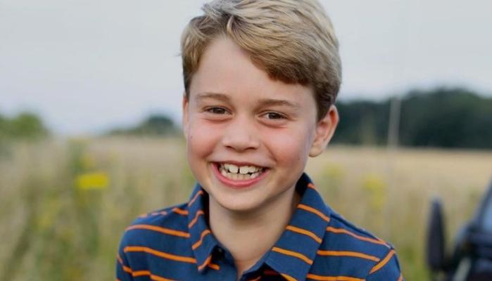 Il principe George aggredito a scuola dai suoi compagni di classe: ecco perché