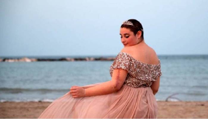 Studentessa malata di tumore, la scuola raccoglie fondi per aiutarla