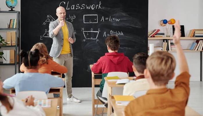 Professori e ATA per l'emergenza Covid potrebbero rimanere anche l'anno prossimo
