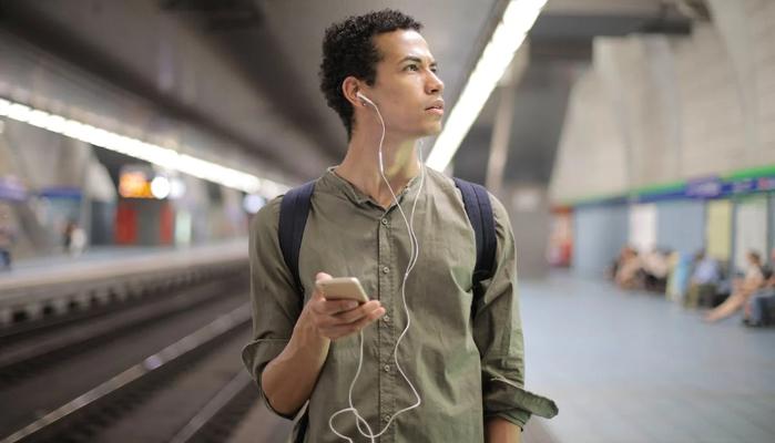 DiscoverEU, se hai 18 anni puoi avere il pass per girare l'Europa gratis: scadenze e come richiederlo