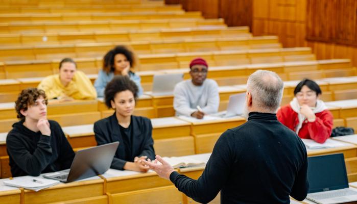 Come superare la paura di un professore universitario