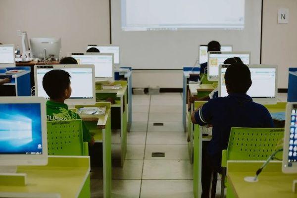 L'Italia è al 18esimo posto in Europa per innovazione digitale a scuola