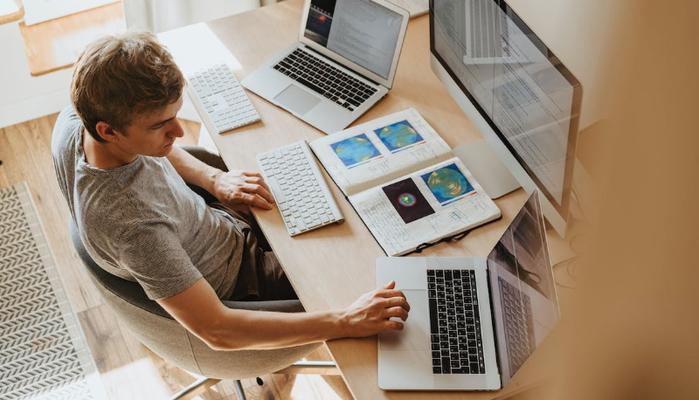 "Gran parte delle persone che conosco crede che io mi stia per laureare ma non è vero": lo sfogo dello studente di Ingegneria