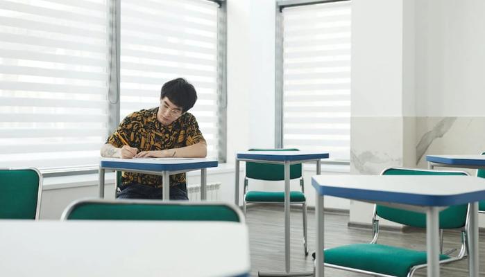 Prima prova Maturità 2023: è necessario portare il documento di identità?