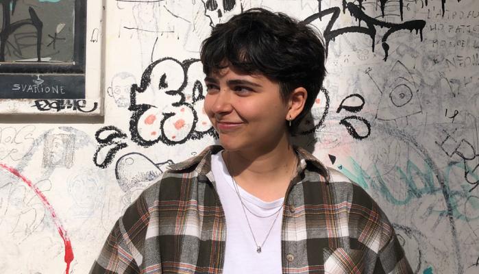 Micol Maraglino, scrittrice under 25 che ha "inventato" una lingua fantasy: "Per cominciare a scrivere… Bisogna cominciare a scrivere!"