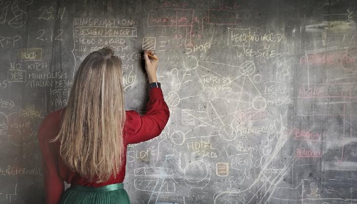 Nuova abilitazione docenti: laurea e 60 cfu, decreto in arrivo. Ecco come sarà