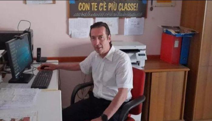 ll prof che ha fatto solo 2 giorni di assenza in 20 anni