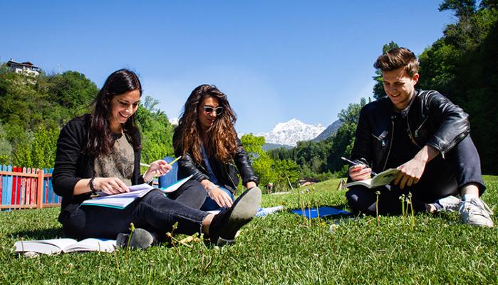 Università della Valle d’Aosta: soddisfatto il 94,5% degli studenti. Scopri l’ateneo che punta su stage, didattica di qualità ed esperienze all’estero
