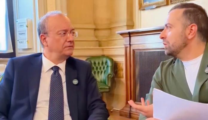 Valditara: “Tutti gli studenti devono avere le stesse chance di successo formativo: grazie a docenti tutor e Agenda Sud ci impegniamo a farlo”