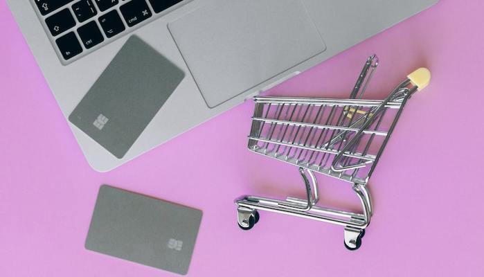Amazon Prime Day 2023, le migliori offerte per la scuola e l'università