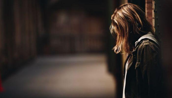 Preside arrestato per abusi a 7 studentesse