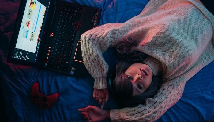 Afk, crush, noob, trollare e non solo: ecco il dizionario della Gen Z