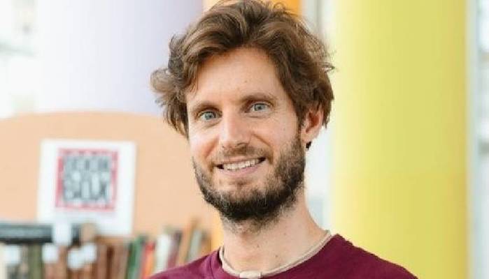 Chi è Matteo, manager di una multinazionale che ha lasciato tutto per insegnare nei quartieri svantaggiati