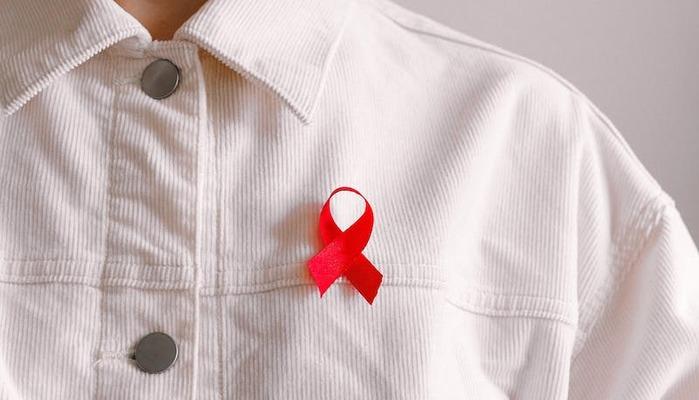 Giornata mondiale contro l'AIDS 2023, in Italia 1888 casi in un anno