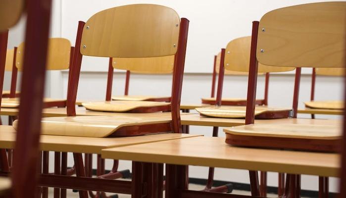 Violenza sessuale a scuola su una bimba di 6 anni, arrestato collaboratore scolastico