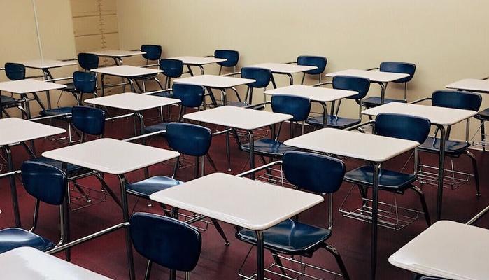 Padre aggredisce il prof del figlio: “Non si disturba la famiglia”