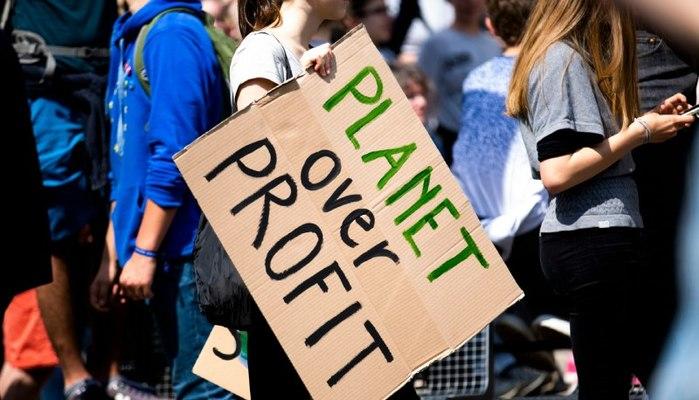 Tornano i Fridays for Future, giovani di nuovo in piazza il 19 e 20 aprile