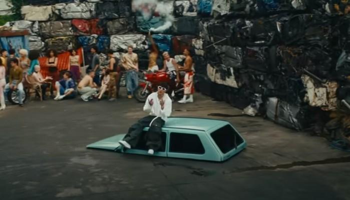 I 10 tormentoni dell'estate 2024: i testi delle canzoni