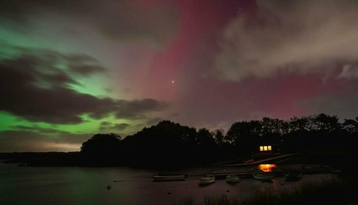 Aurora Boreale in Italia, che cos'è e perché era visibile: le immagini