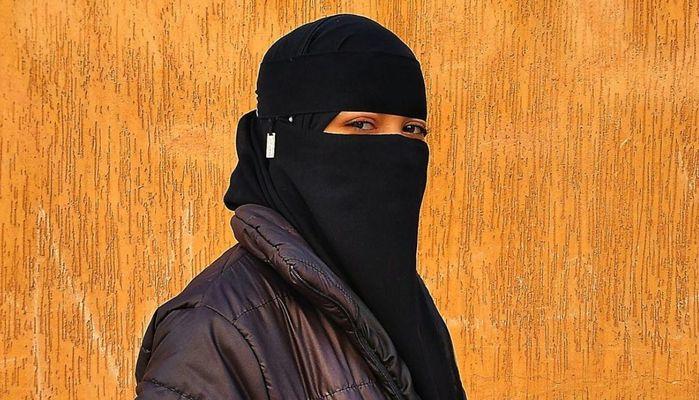 Vietato indossare il velo nei luoghi pubblici (scuola compresa): il Friuli Venezia Giulia approva la proposta di legge