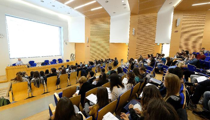 Studiare a Verona: didattica e servizi al top, scopri i 5 motivi per scegliere l’Ateneo scaligero