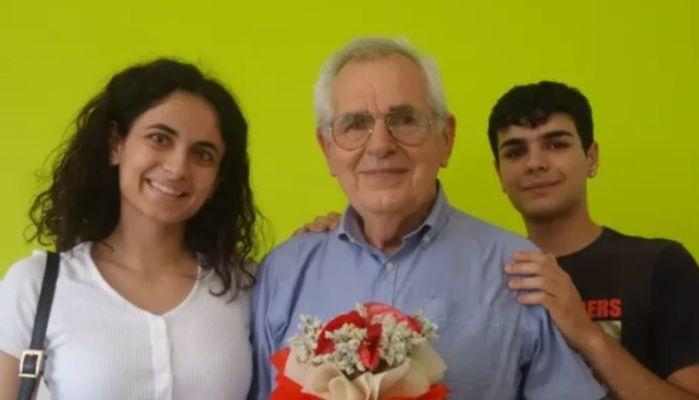 A 81 anni torna tra i banchi: prima la licenza media, ora le superiori. La rivincita di Vincenzo passa per la scuola