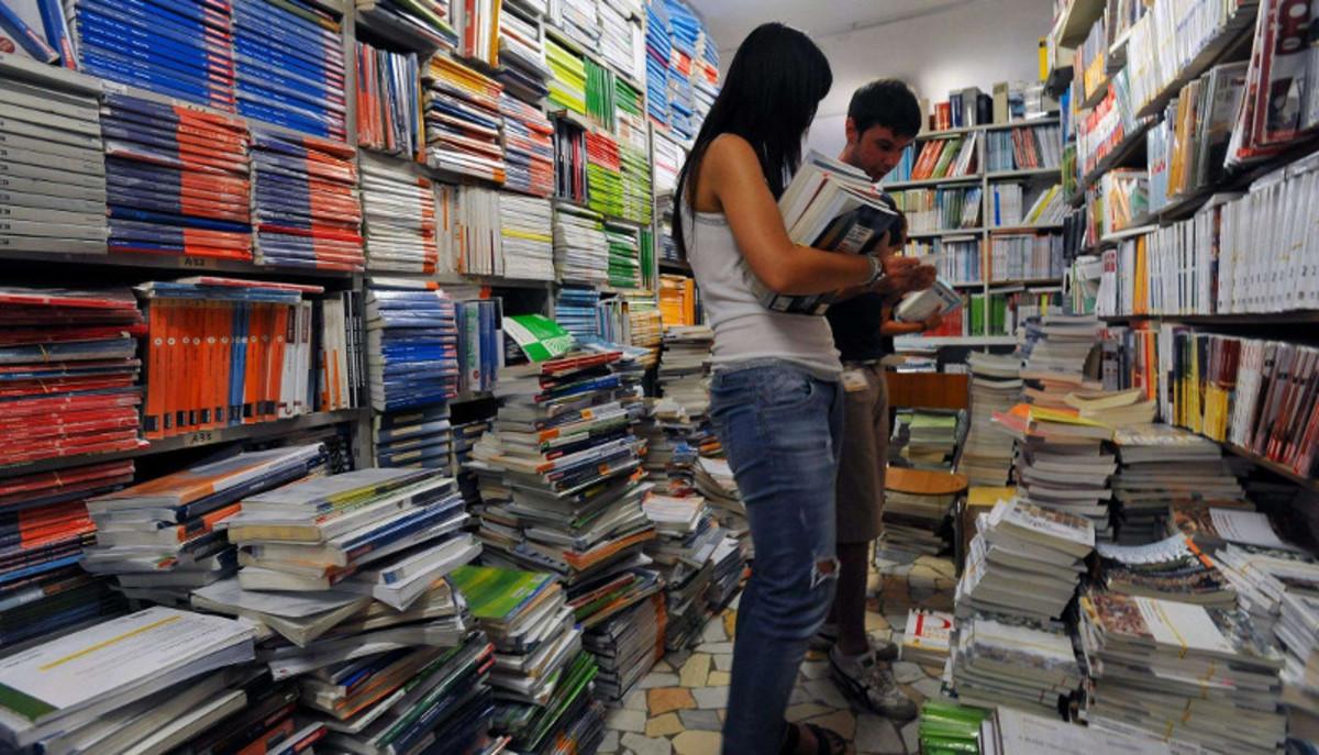 Scuola, la compravendita dei libri usati a Vicenza e provincia