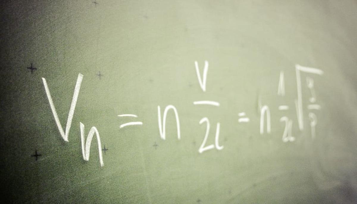 Equazioni di secondo grado complete pure spurie monomie formula ridotta ecompleta